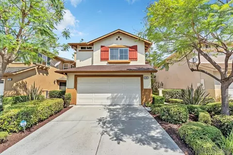 246 Apple Gln, Escondido, CA 92025