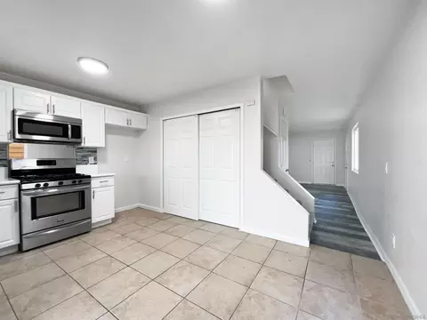Entry Way - 714 Sacramento Ave, Spring Valley, CA 91977 photo 1 of 2