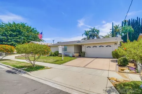 929 Cosmo Ave, El Cajon, CA 92019 photo 2