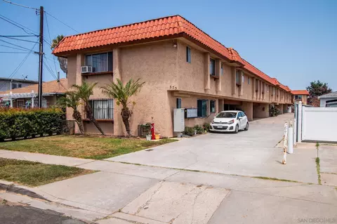 573 Park Way # 6, Chula Vista, CA 91910
