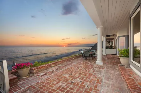 13 Breakers Isle, Dana Point, CA 92629 photo 4