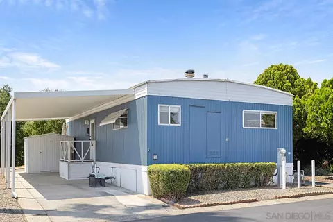 1120 E Mission Rd #71, Fallbrook, CA 92028 photo 2