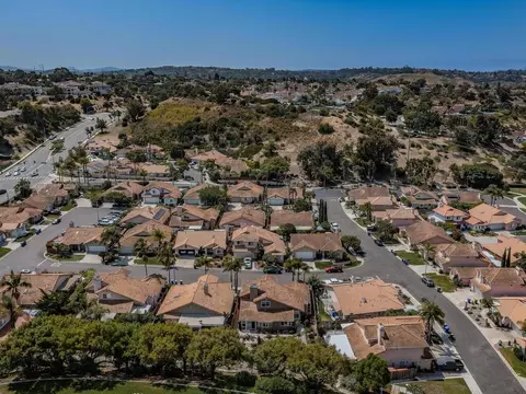 View/Area - 3280 Morella Way, Oceanside, CA 92056 photo 14 of 17