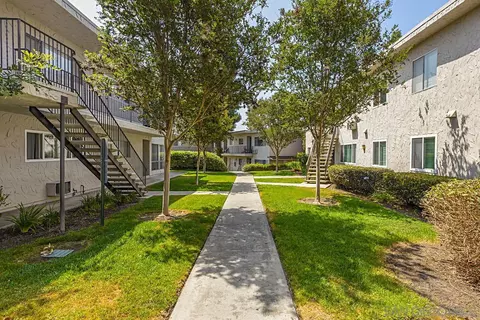 Exterior - 8220 Vincetta Dr #30, La Mesa, CA 91942 photo 9 of 11