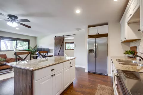 10029 Circa Valle Verde, El Cajon, CA 92021 photo 45