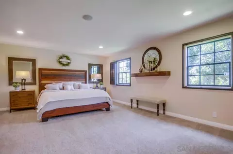 10029 Circa Valle Verde, El Cajon, CA 92021 photo 12