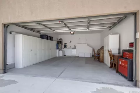 10029 Circa Valle Verde, El Cajon, CA 92021 photo 36