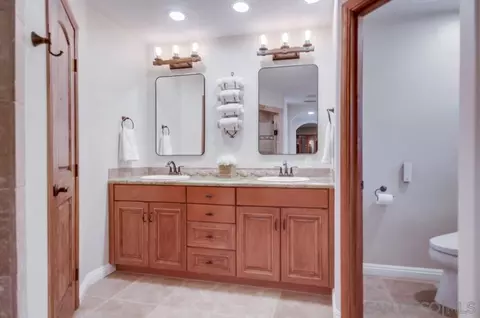 10029 Circa Valle Verde, El Cajon, CA 92021 photo 14