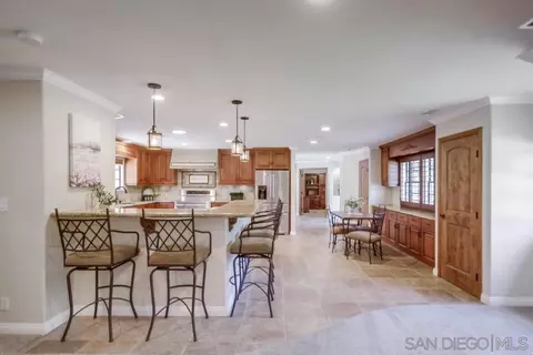 10029 Circa Valle Verde, El Cajon, CA 92021 photo 9