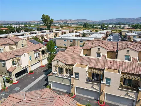 View/Area - 1313 Las Brisas Dr, Santee, CA 92071 photo 2 of 8