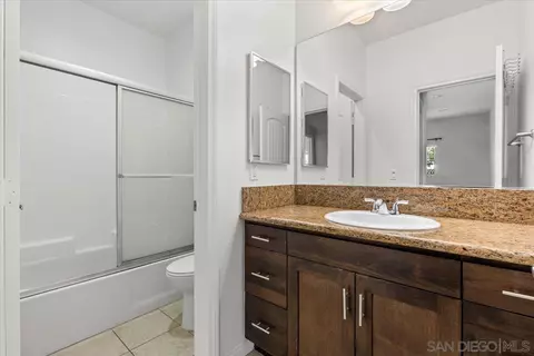 Bath - 1313 Las Brisas Dr, Santee, CA 92071 photo 4 of 4