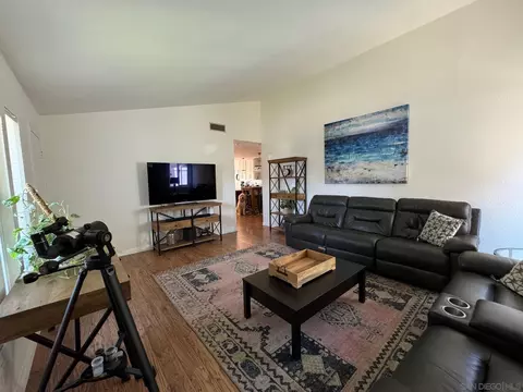 10463 Santana St, Santee, CA 92071 photo 4