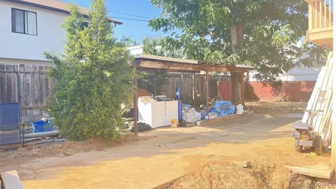 1720 S Maple St, Escondido, CA 92025 photo 39