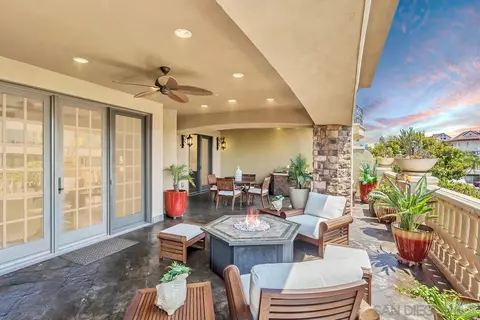 120 C Ave #206, Coronado, CA 92118