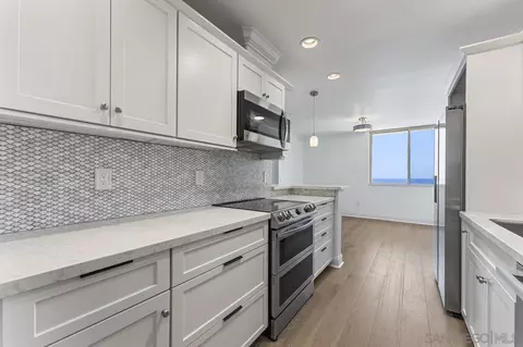 909 Coast Blvd #25, La Jolla, CA 92037 photo 8