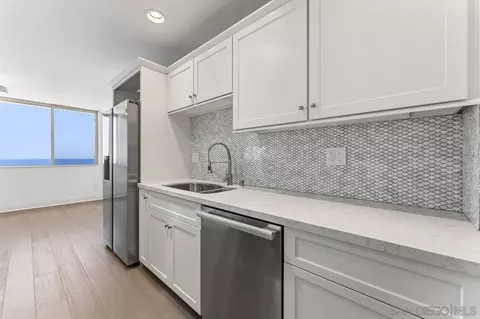 909 Coast Blvd #25, La Jolla, CA 92037 photo 11