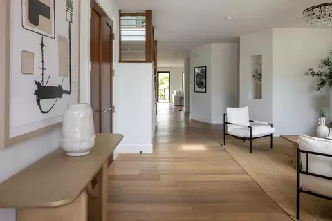 Entry Way - 13772 Mercado Dr, Del Mar, CA 92014 photo 2 of 7
