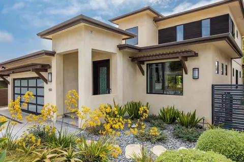 Exterior - 13772 Mercado Dr, Del Mar, CA 92014 photo 5 of 9