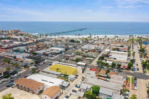4986 Santa Monica Ave, San Diego, CA 92107