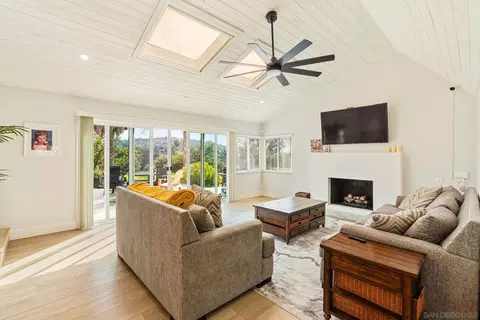 2159 Shire Dr, El Cajon, CA 92019 photo 5
