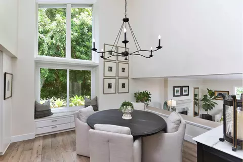 Dining - 5495 Caminito Rosa, La Jolla, CA 92037 photo 1 of 1