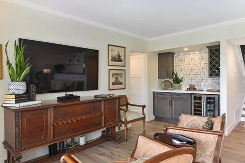 Living - 5495 Caminito Rosa, La Jolla, CA 92037 photo 2 of 3