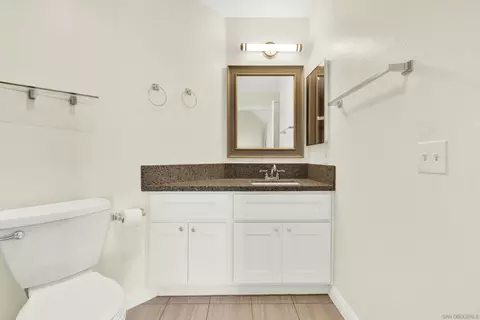Bath - 3019 Golden Oak Way, Spring Valley, CA 91978 photo 1 of 4