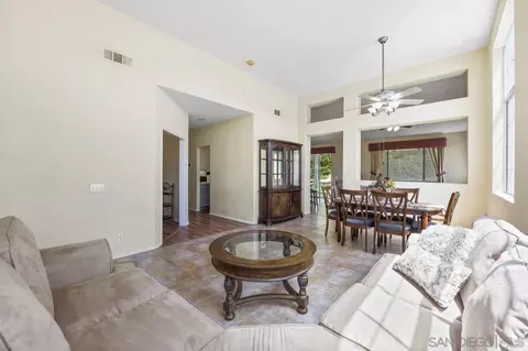 32225 Cour Meyney, Temecula, CA 92591 photo 3