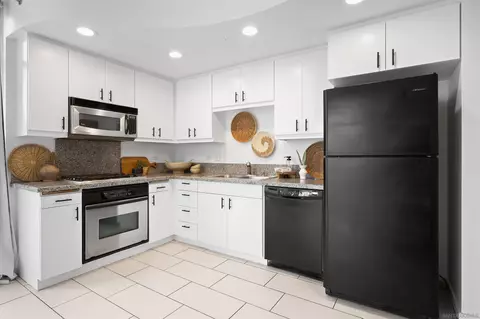 550 15th St #305, San Diego, CA 92101