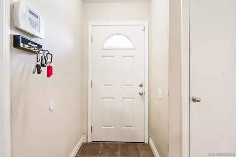 9645 Saint George St, Spring Valley, CA 91977 photo 9