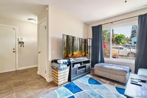 9645 Saint George St, Spring Valley, CA 91977 photo 12