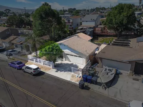 9645 Saint George St, Spring Valley, CA 91977 photo 3