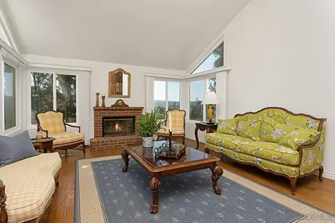 Living - 4045 Vortex Pl, Escondido, CA 92025 photo 7 of 7