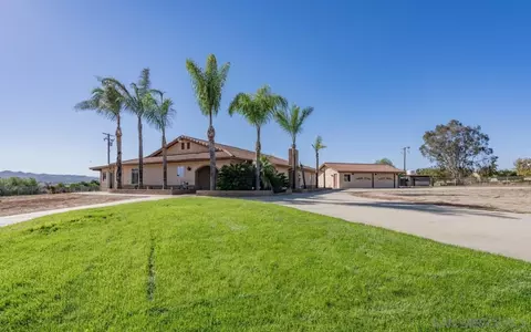 32105 Agripena Ln, Menifee, CA 92584