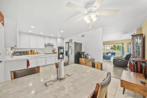 9906 Sierra Madre Rd, Spring Valley, CA 91977 photo 5