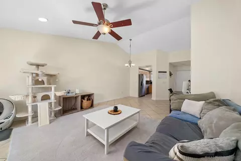 479 Bancroft Gln, Escondido, CA 92027 photo 6