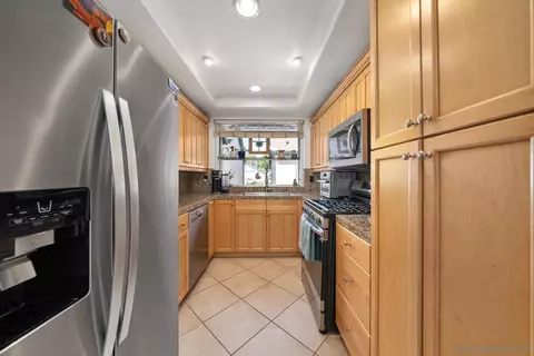 479 Bancroft Gln, Escondido, CA 92027 photo 14