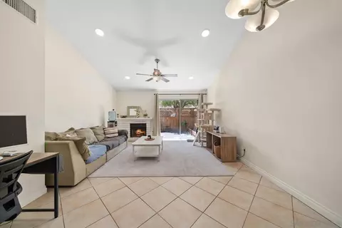 479 Bancroft Gln, Escondido, CA 92027 photo 9