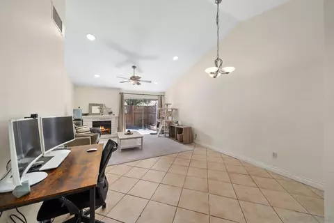 479 Bancroft Gln, Escondido, CA 92027 photo 10