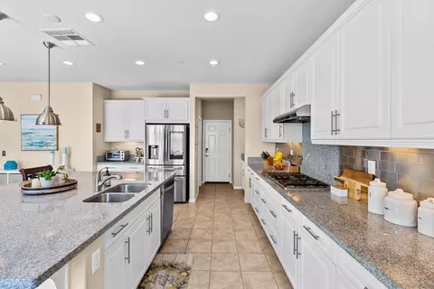 10001 Ranchitos Pl, Lakeside, CA 92040 photo 9