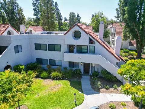 11830 Caminito Ronaldo #126, San Diego, CA 92128