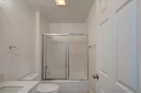 Bath - 2041 E Grand #53, Escondido, CA 92027 photo 2 of 2