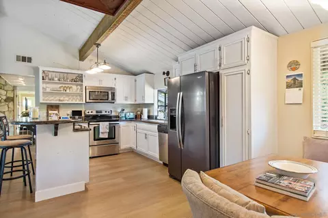 4218 Mars Way, La Mesa, CA 91941 photo 5