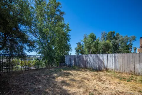 39782 Knollridge Dr, Temecula, CA 92591 photo 20