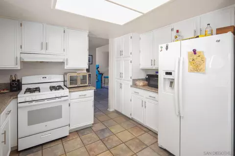 39782 Knollridge Dr, Temecula, CA 92591 photo 6