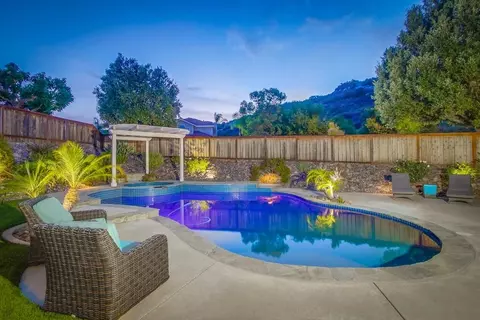 Exterior - 12147 Sage View Rd, Poway, CA 92064 photo 5 of 14