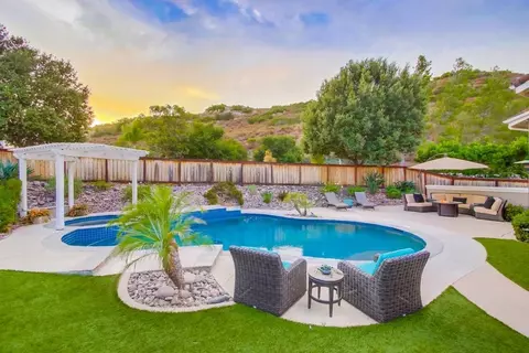 Exterior - 12147 Sage View Rd, Poway, CA 92064 photo 6 of 14