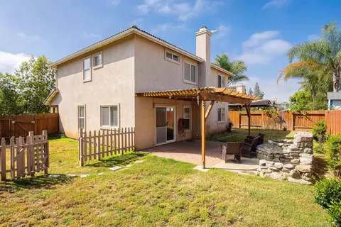 Exterior - 835 Socin Ct, Escondido, CA 92027 photo 5 of 9