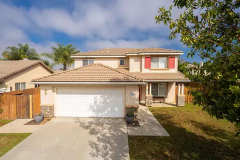 835 Socin Ct, Escondido, CA 92027