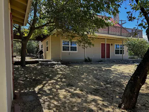 2819 Lakeview Dr, Julian, CA 92036 photo 16
